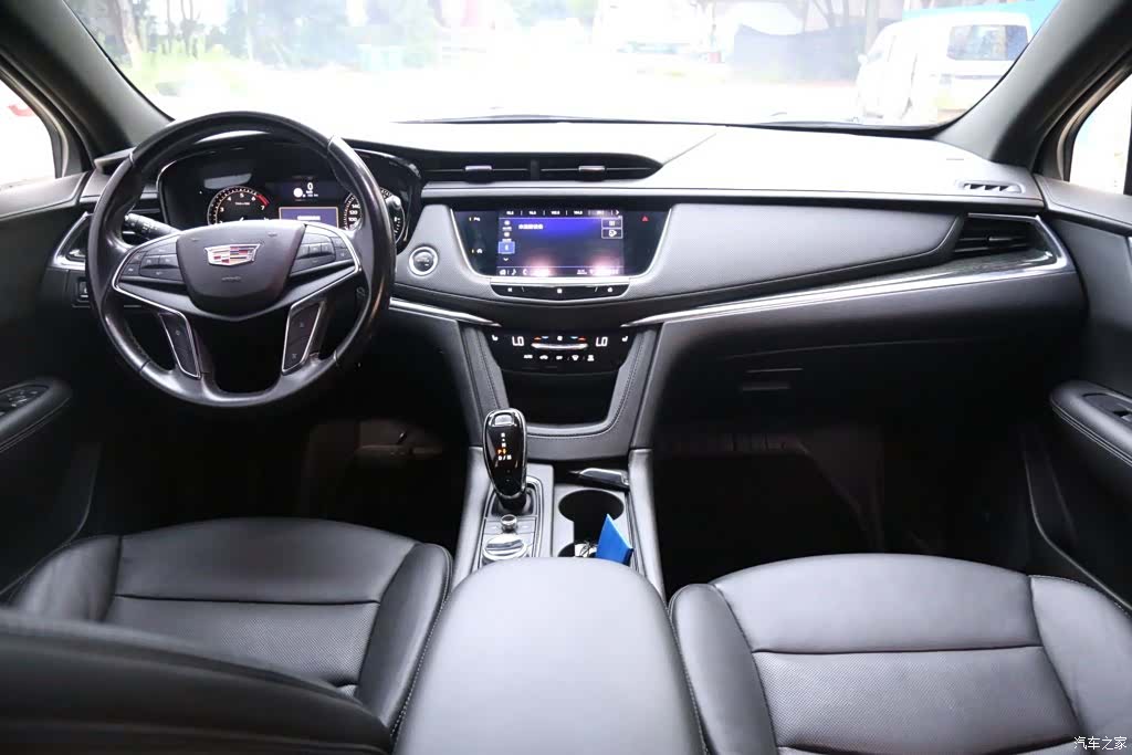 Cadillac XT5, 2019 все фото
