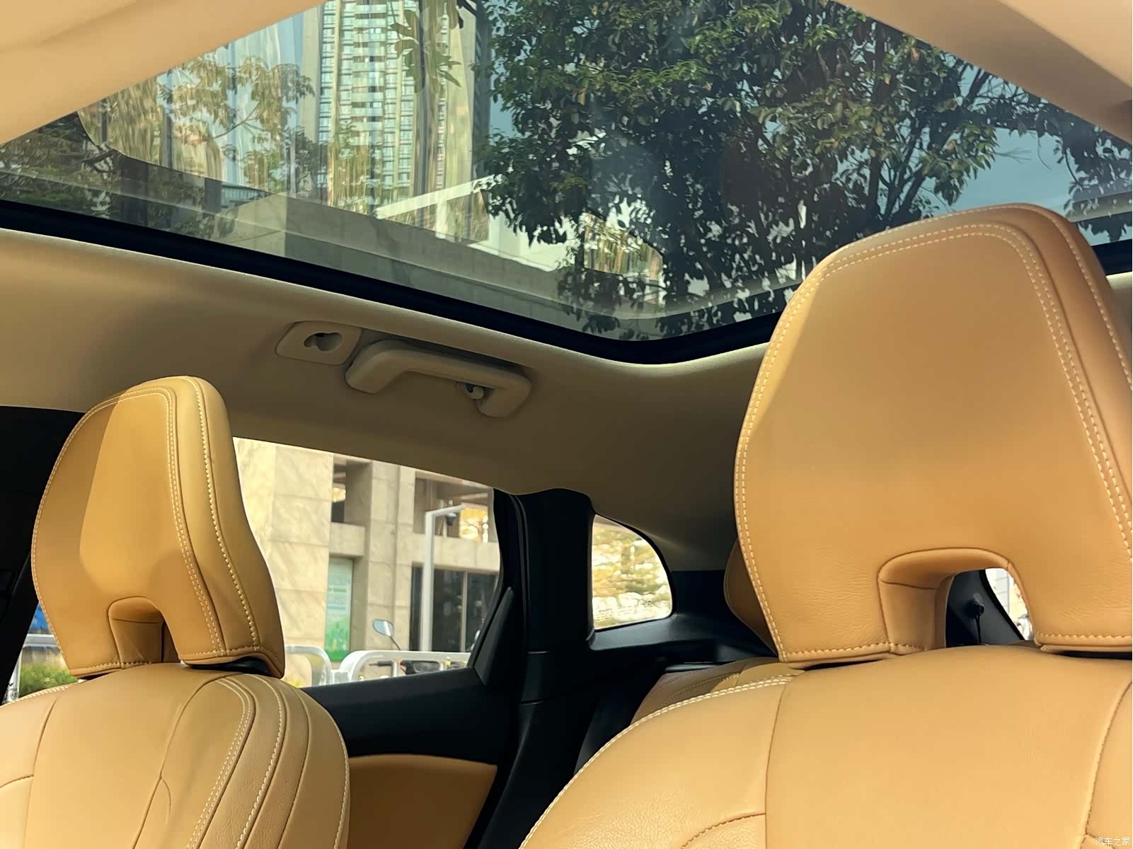Volvo V40, 2018 12