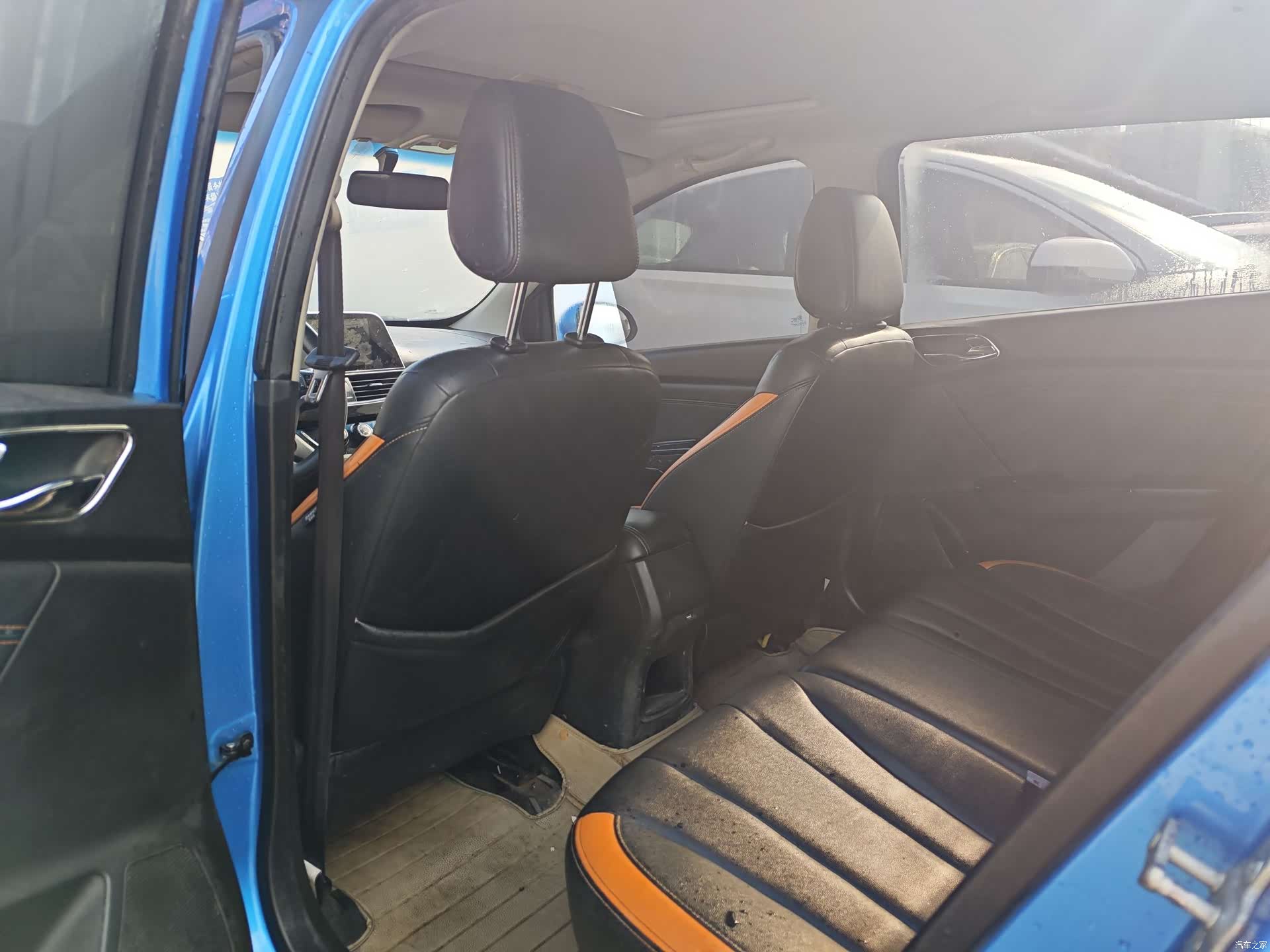 Wuling 310, 2016 6
