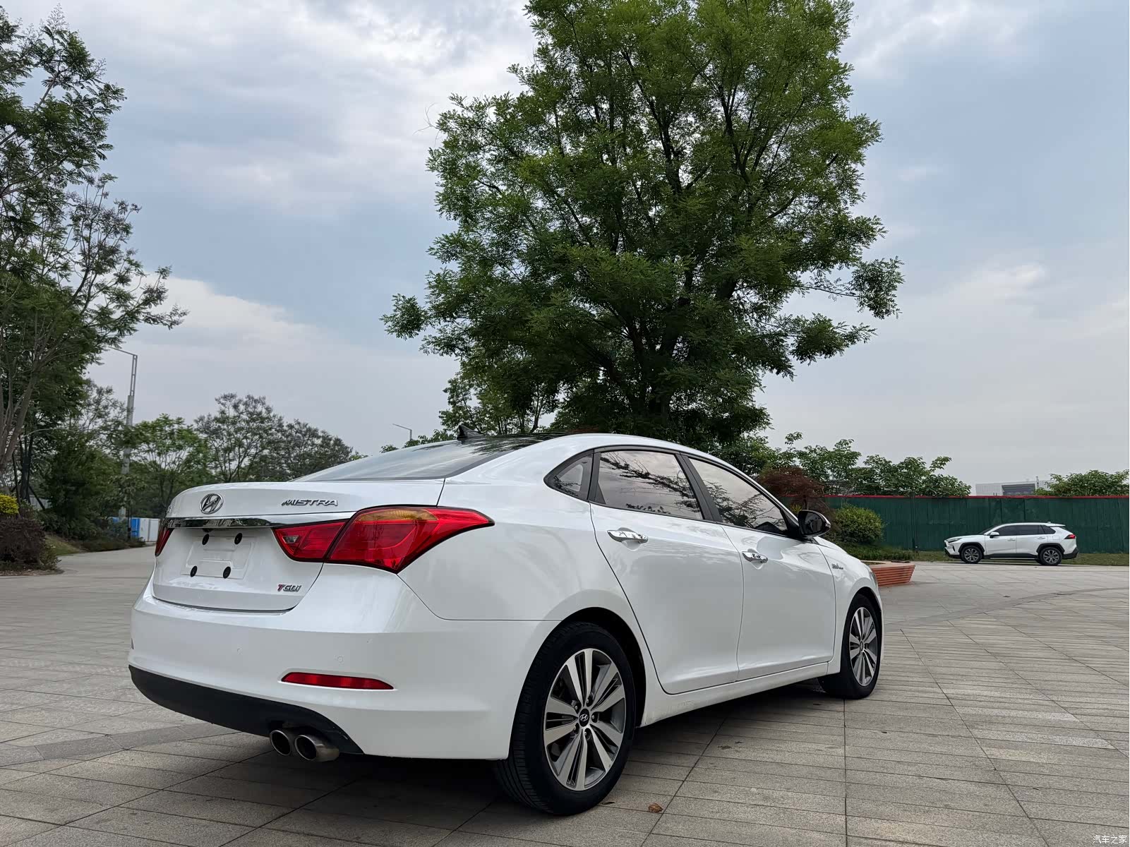 Hyundai GLS, 2017 7