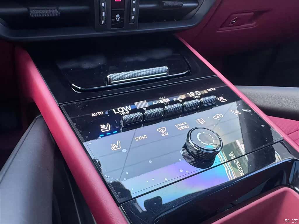 Porsche Cayenne, 2024 18