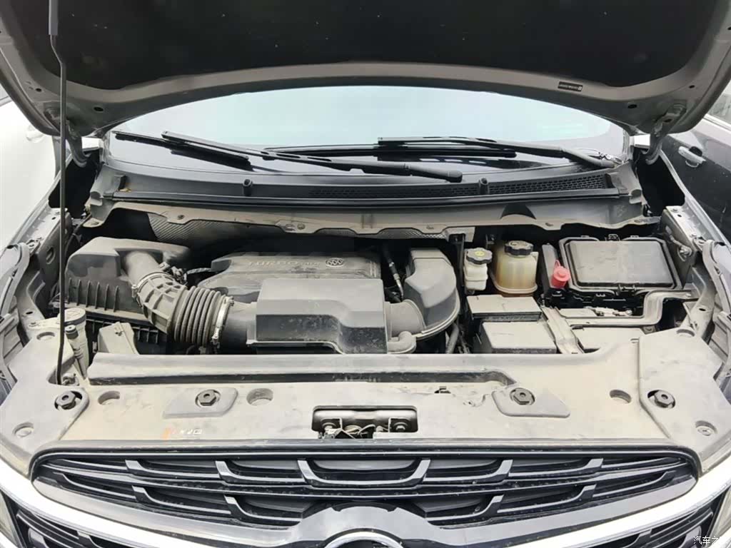 Buick GL8, 2020 20