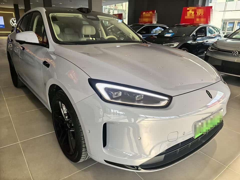 AITO Ask the world M5