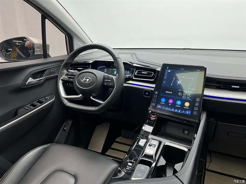Hyundai Custo, 2022 21