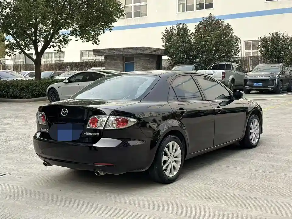 Mazda 6