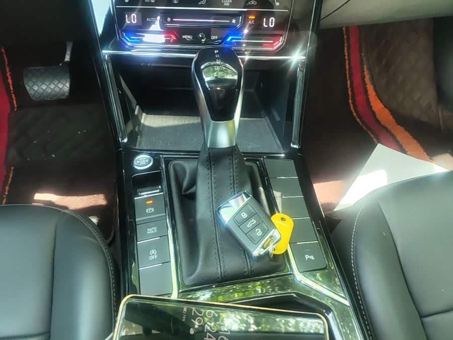 Volkswagen Passat 2022, фото 14