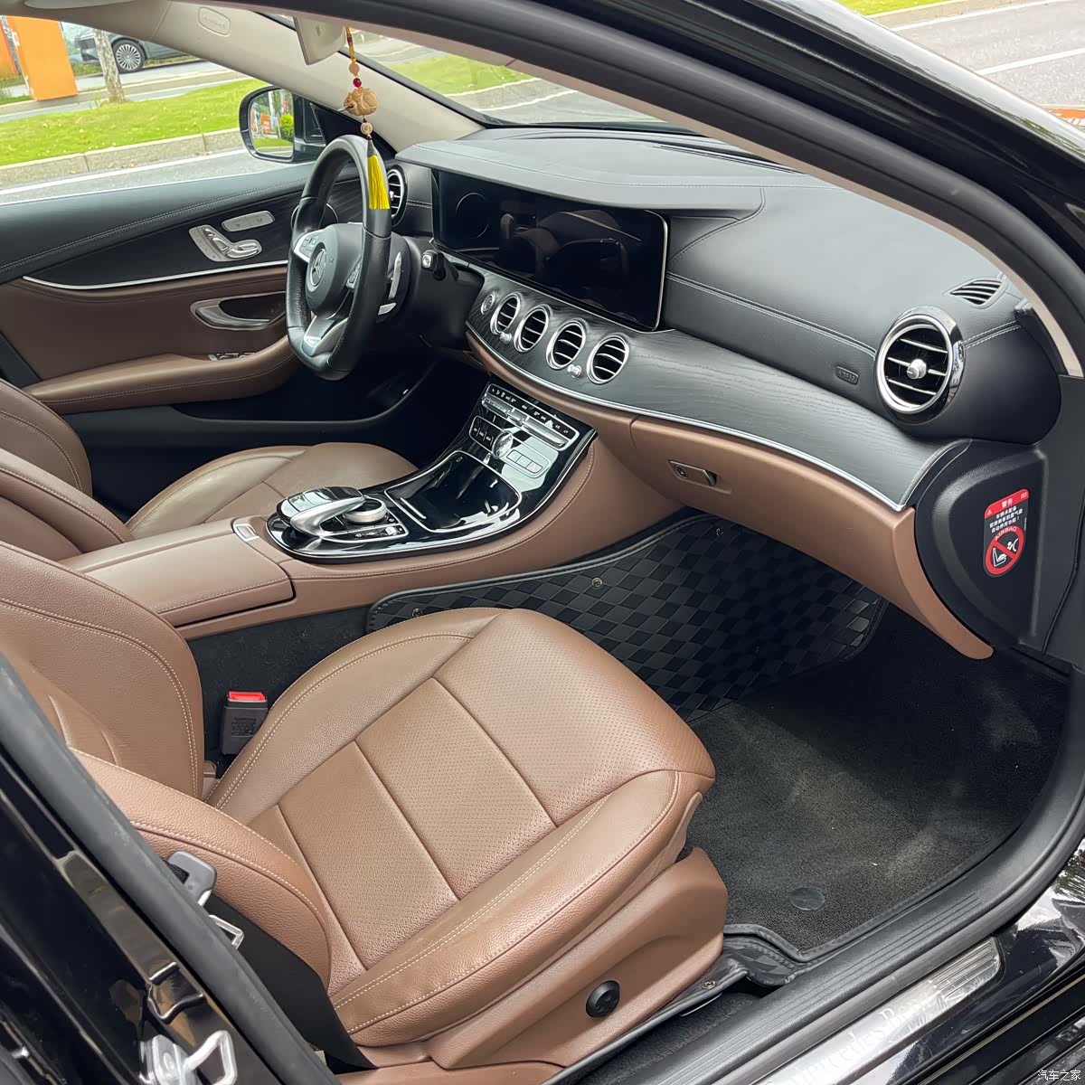 Mercedes-Benz E-Class, 2017 7