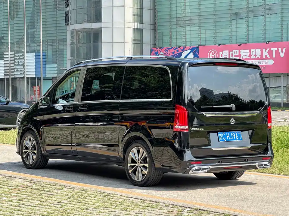 Mercedes-Benz V-class Mercedes-Benz V-class