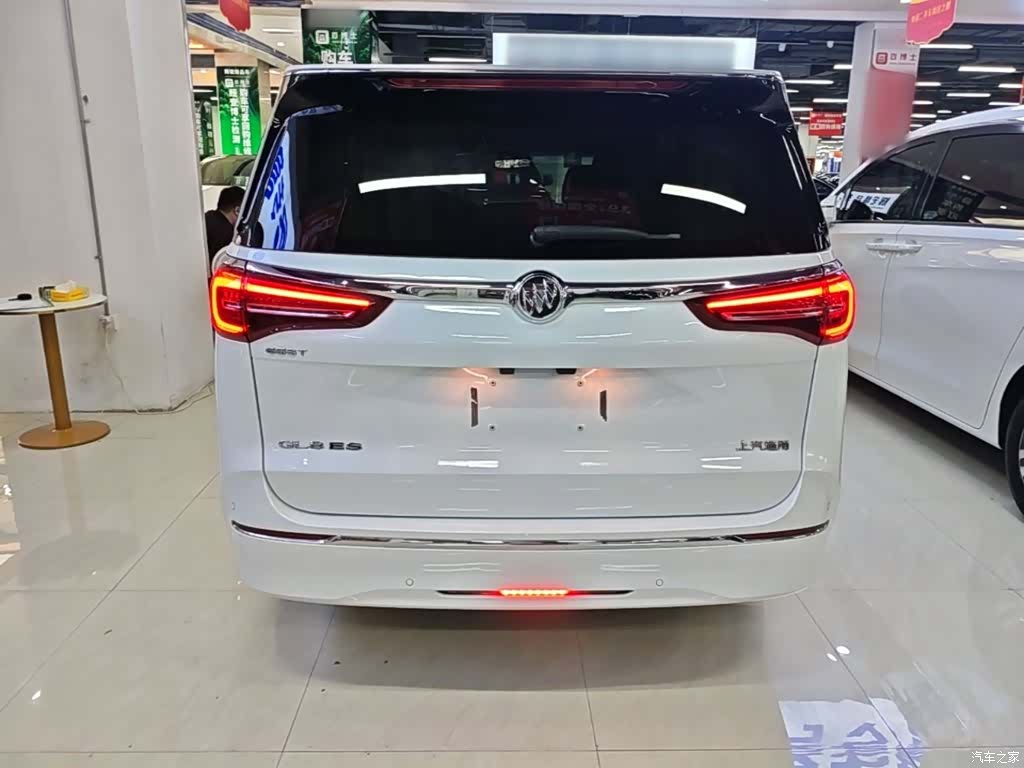 Buick GL8, 2020 6