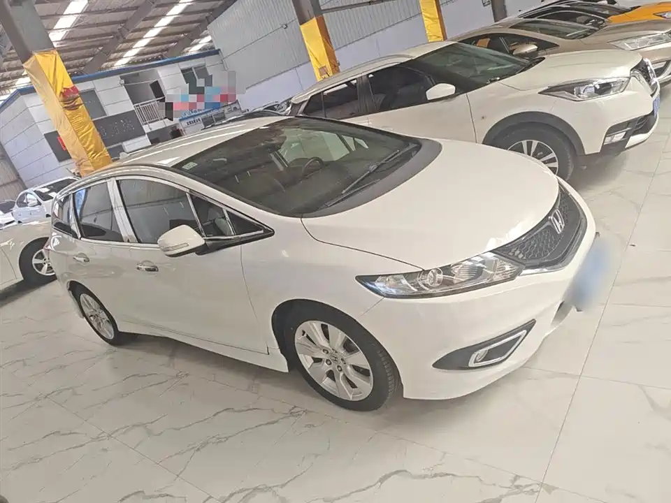 Honda Jade