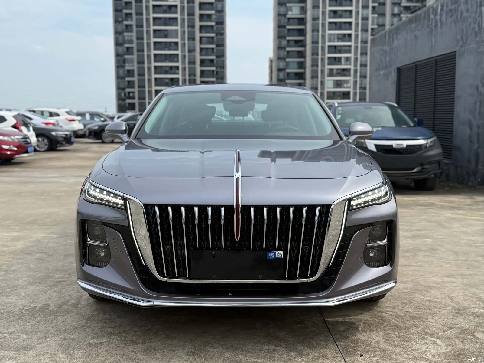 Hongqi H5, 2022 2