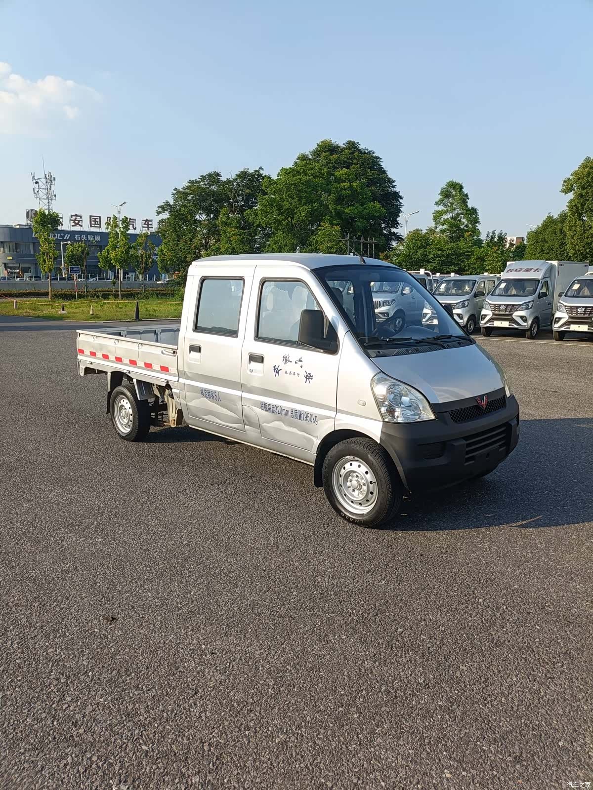 Wuling 1.2LLAQ, 2013 3