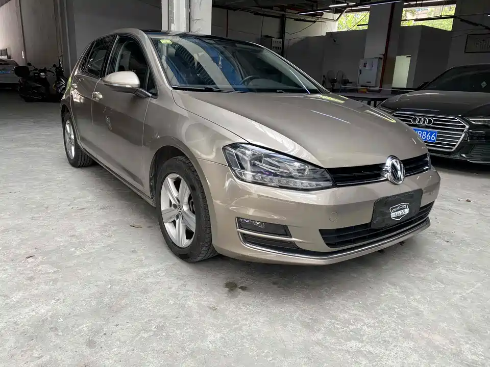 Volkswagen golf