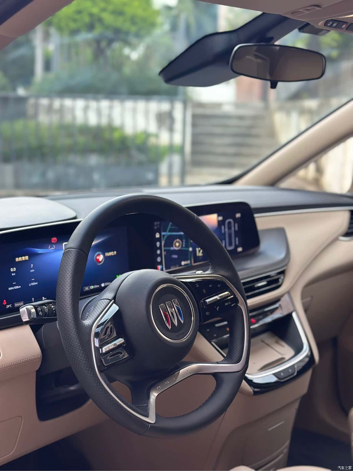 Buick GL8, 2025 9