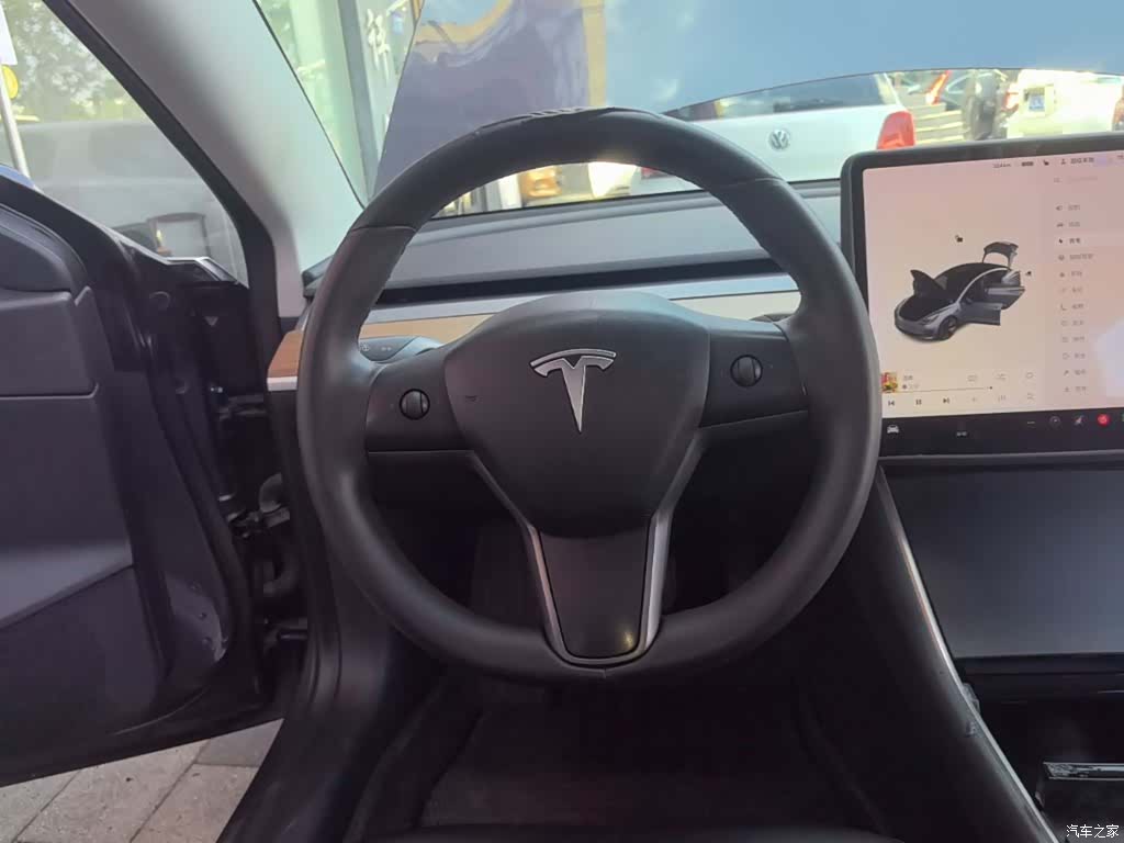 Tesla Model 3, 2020 11