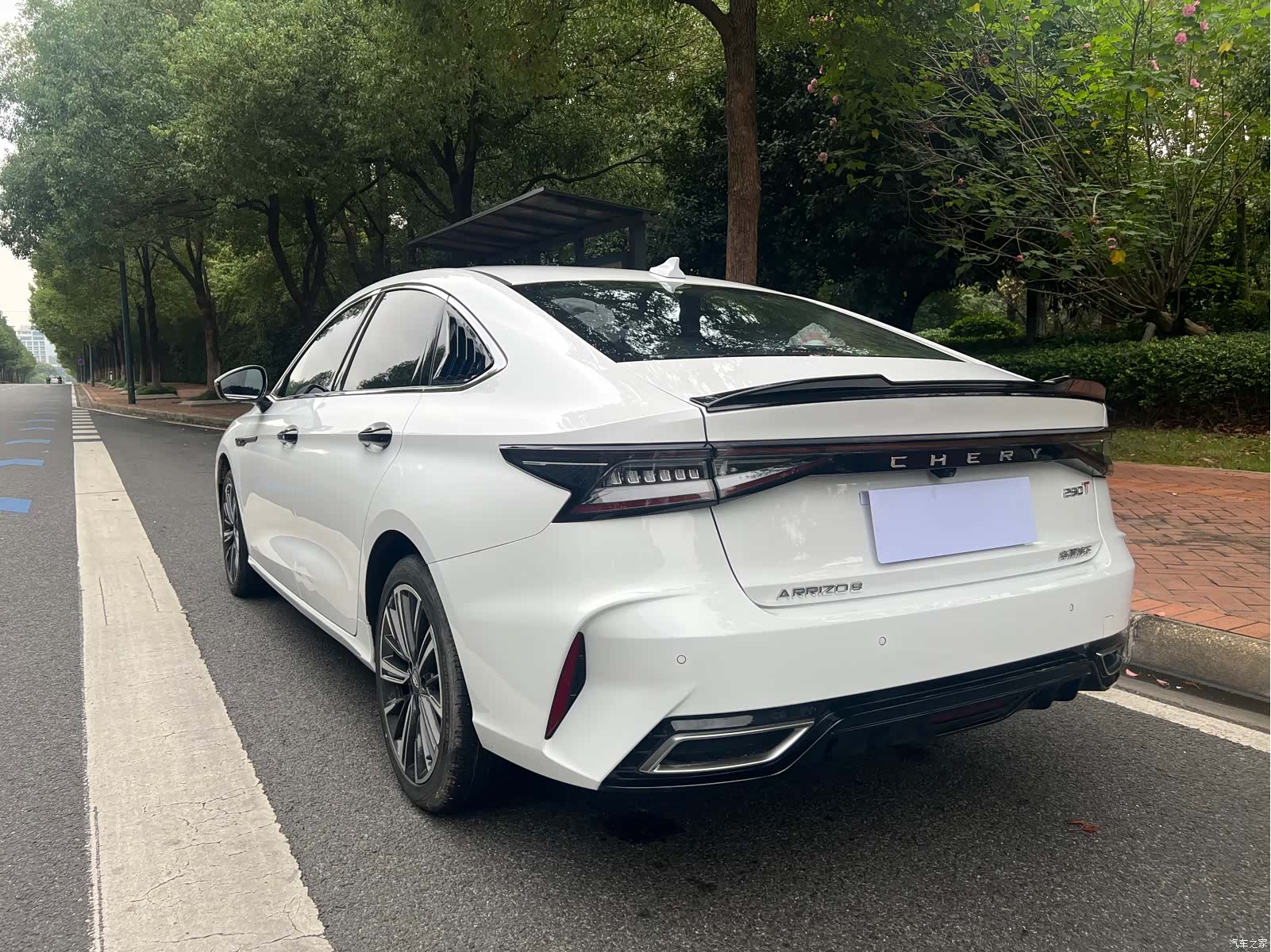 Chery Arrizo 8, 2023 все фото