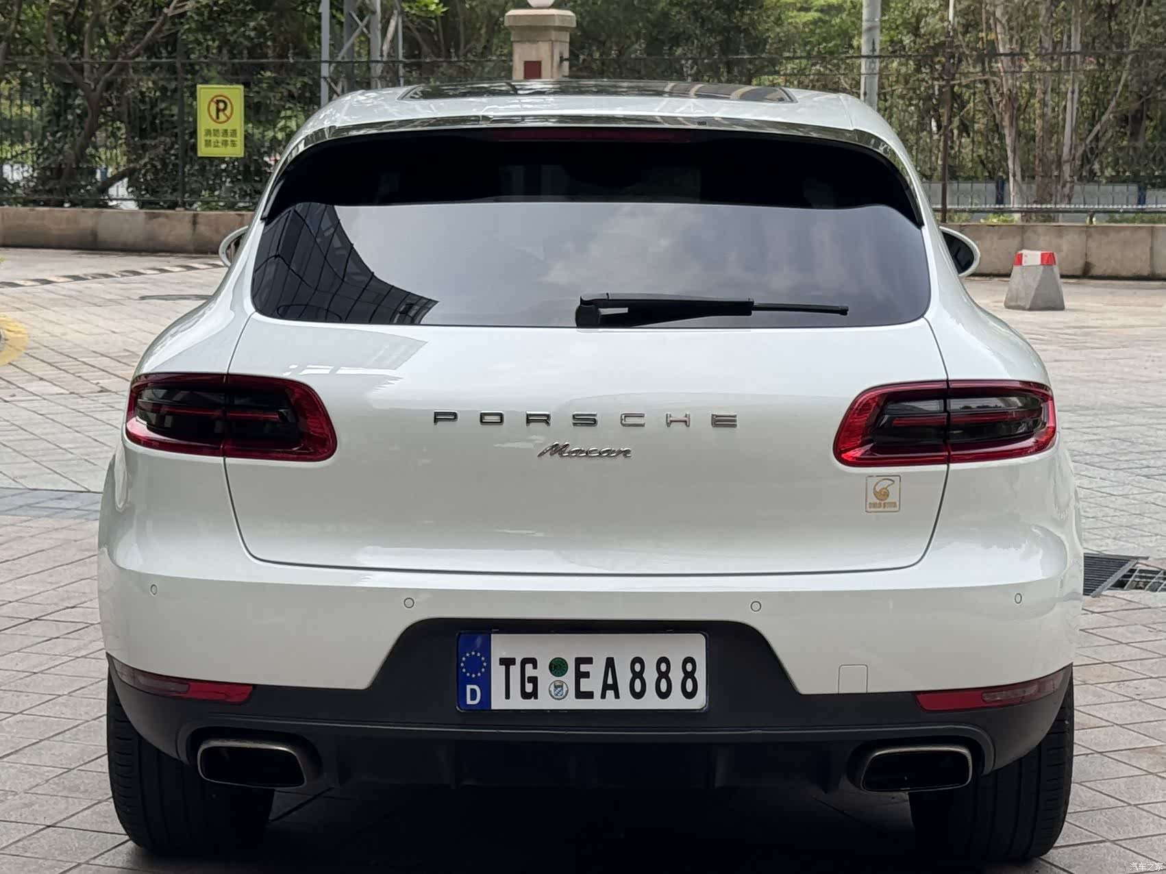 Porsche Macan, 2016 все фото