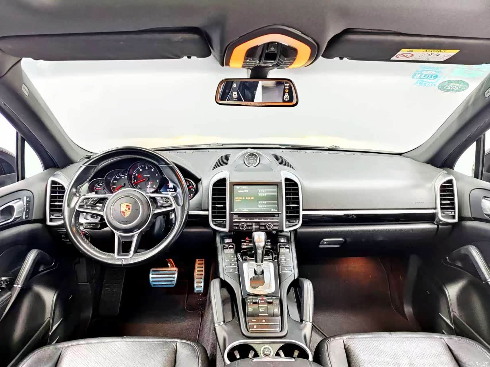 Porsche Cayenne, 2016 12