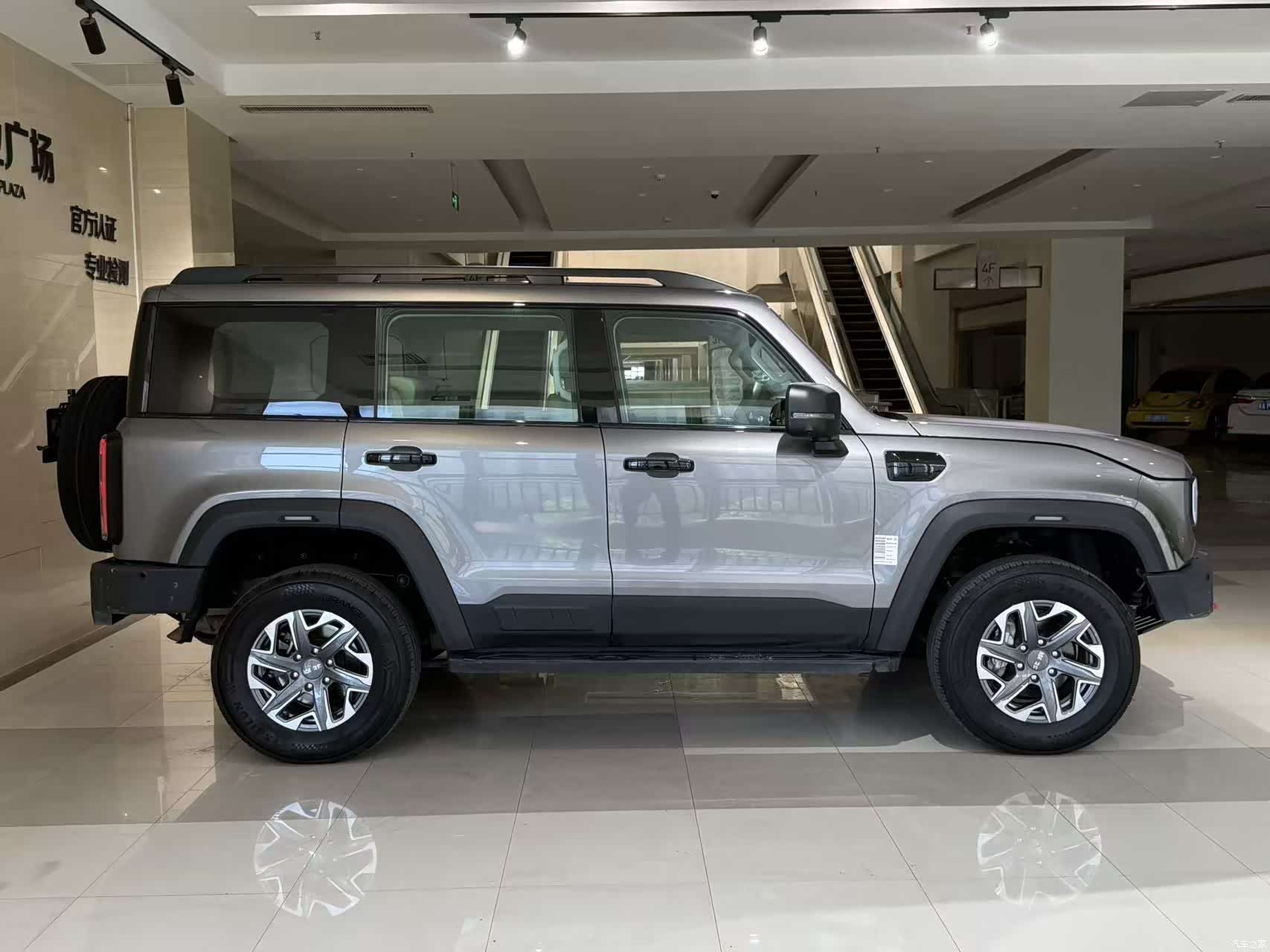 BAIC BJ40, 2025 8