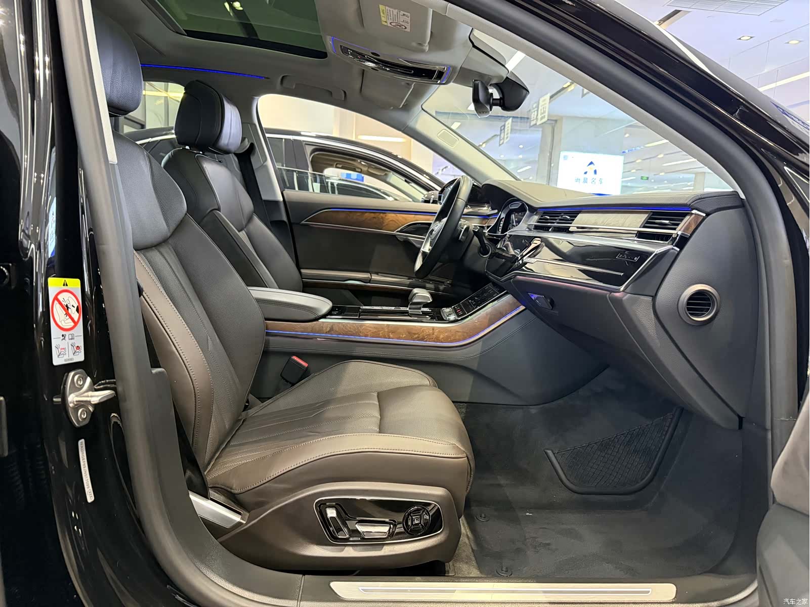Audi A8L, 2018 8