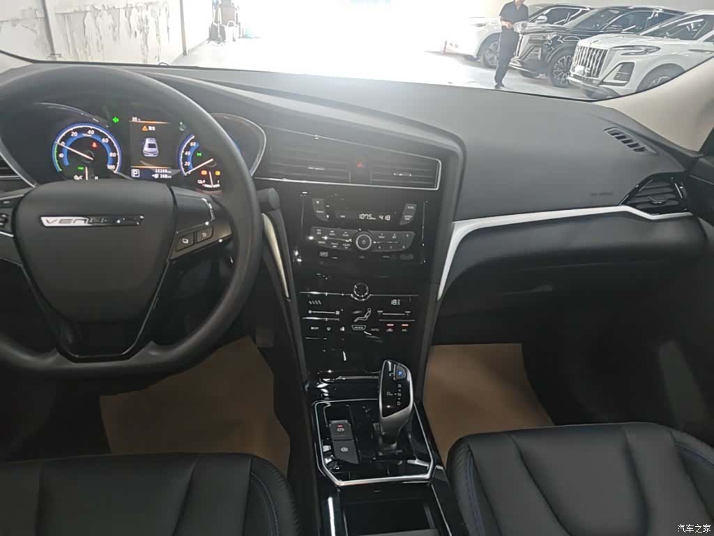 Nissan D60EV, 2026 13