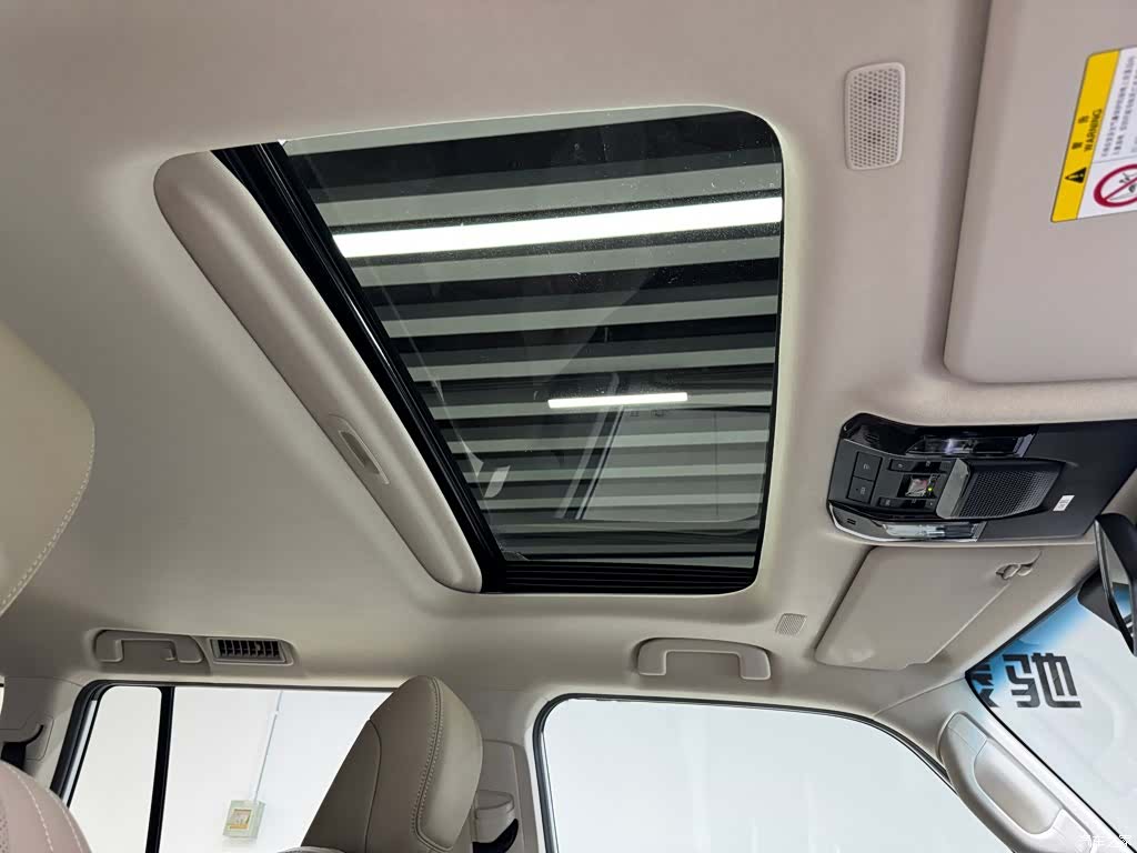 Toyota Prado, 2024 20