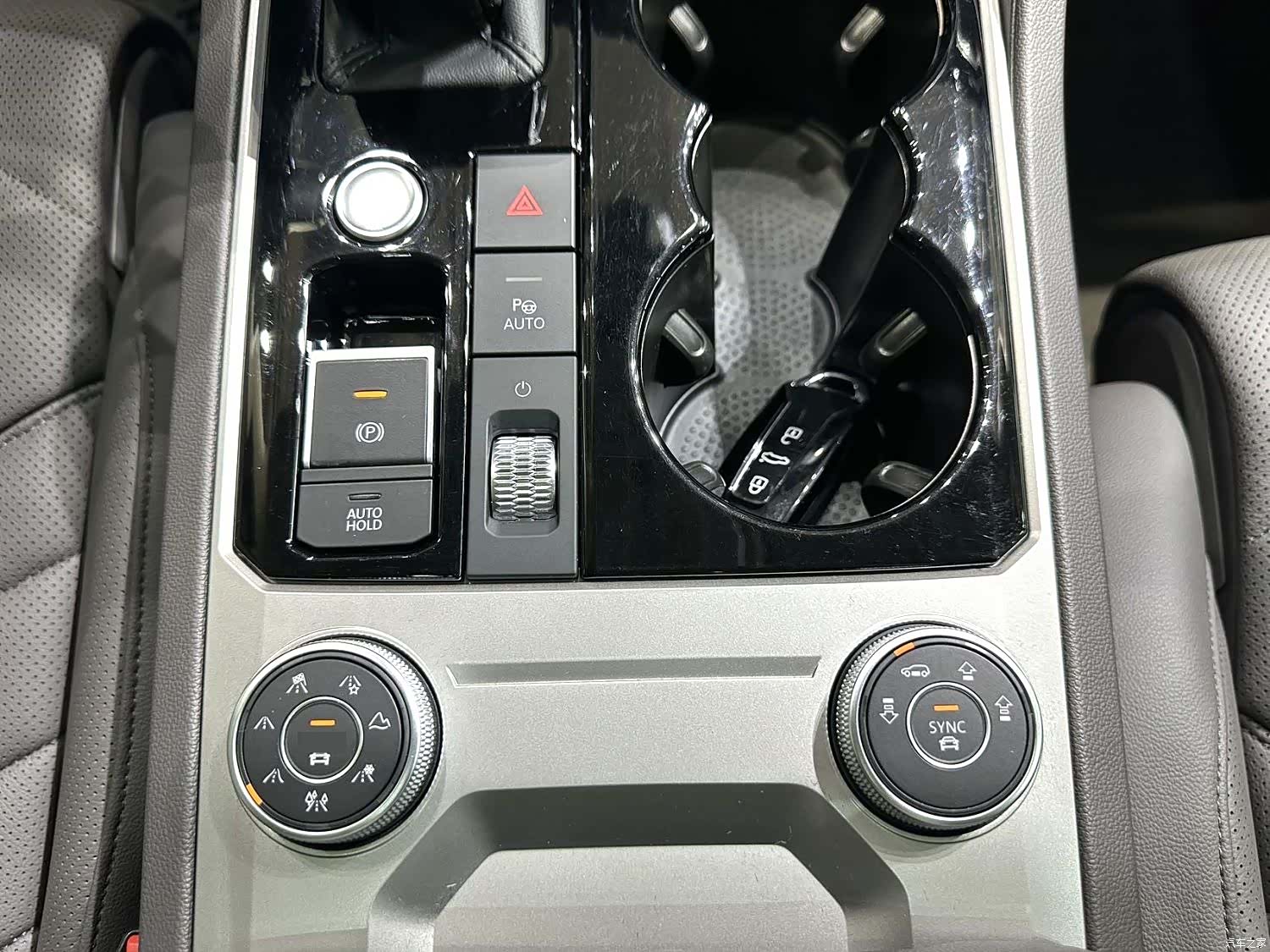 Volkswagen Touareg, 2024 7