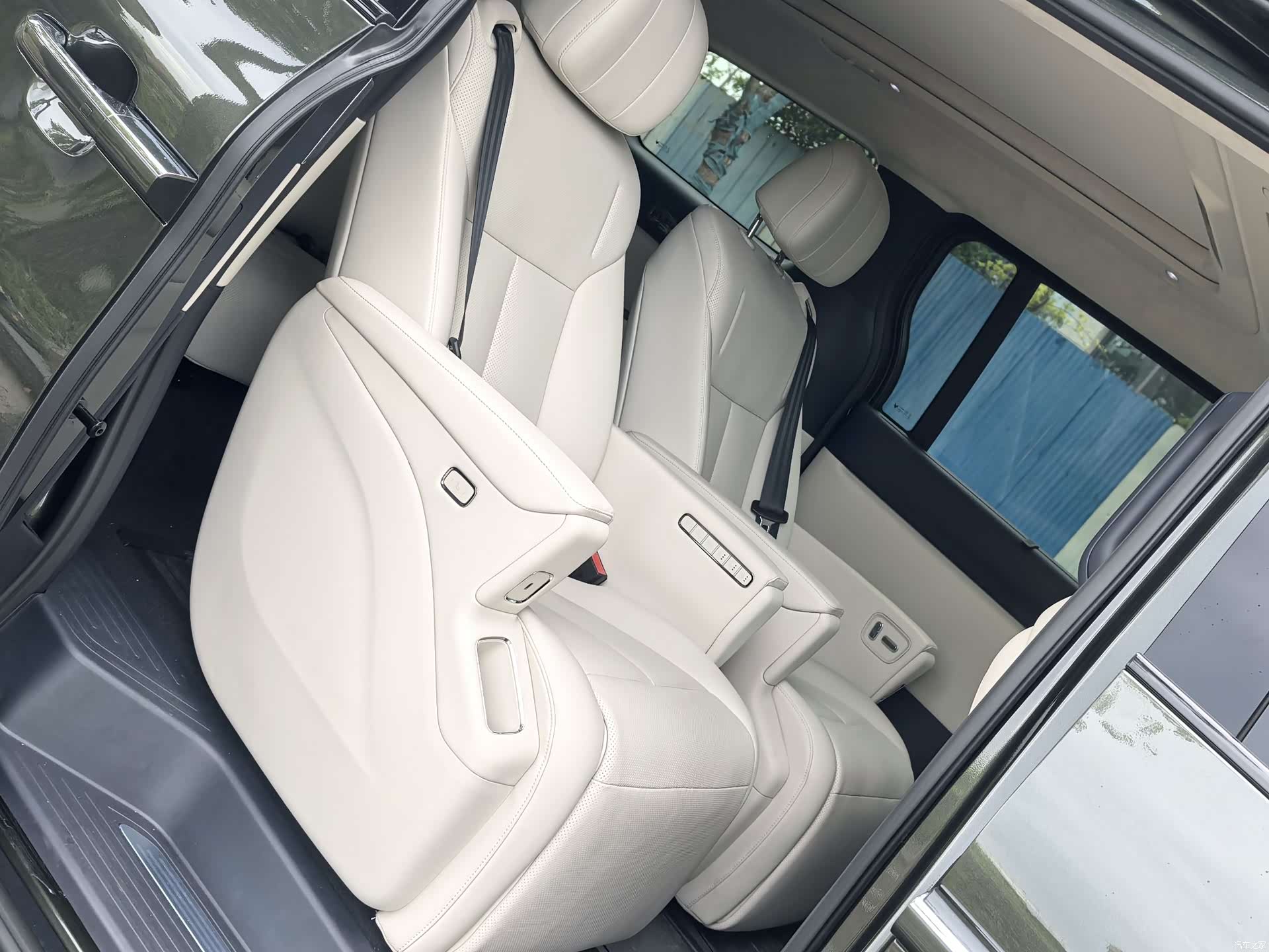 BAIC V9, 2026 18