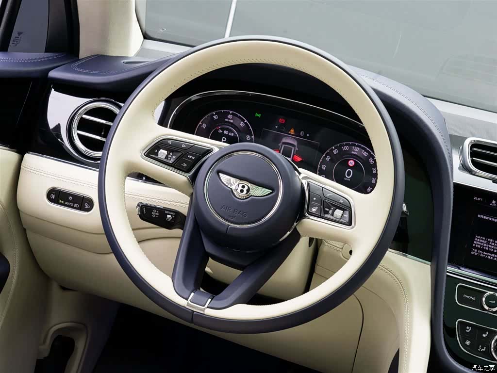 Bentley Bentayga, 2026 17