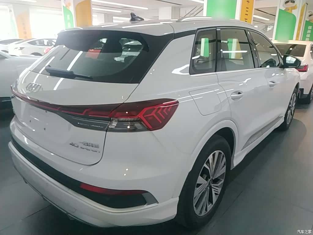 Audi Q4 e-tron, 2025 7