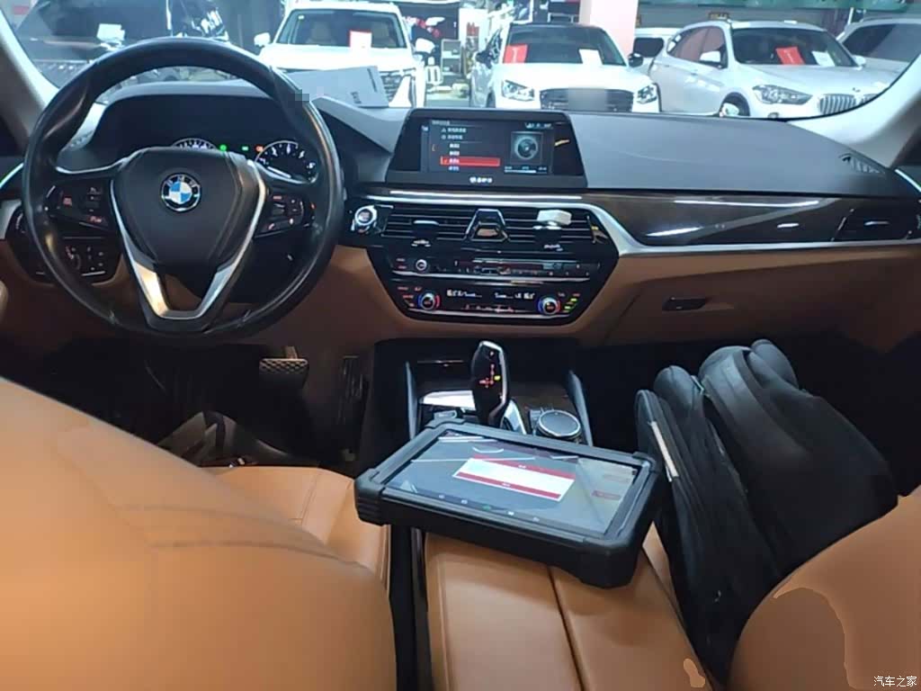 BMW 5 Series, 2018 10