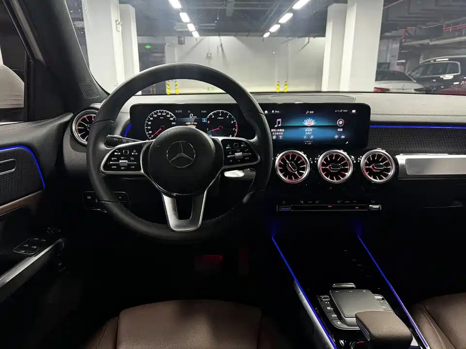 Mercedes-Benz GLB