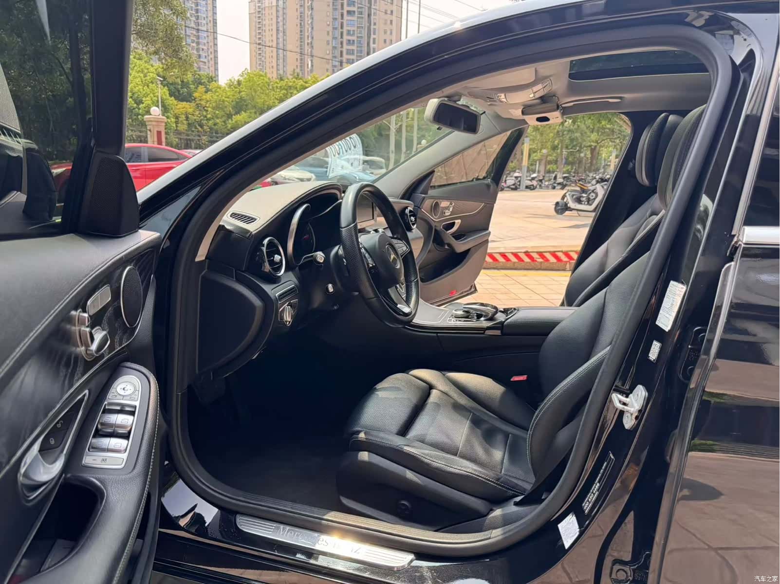 Mercedes-Benz C-Class, 2015 8