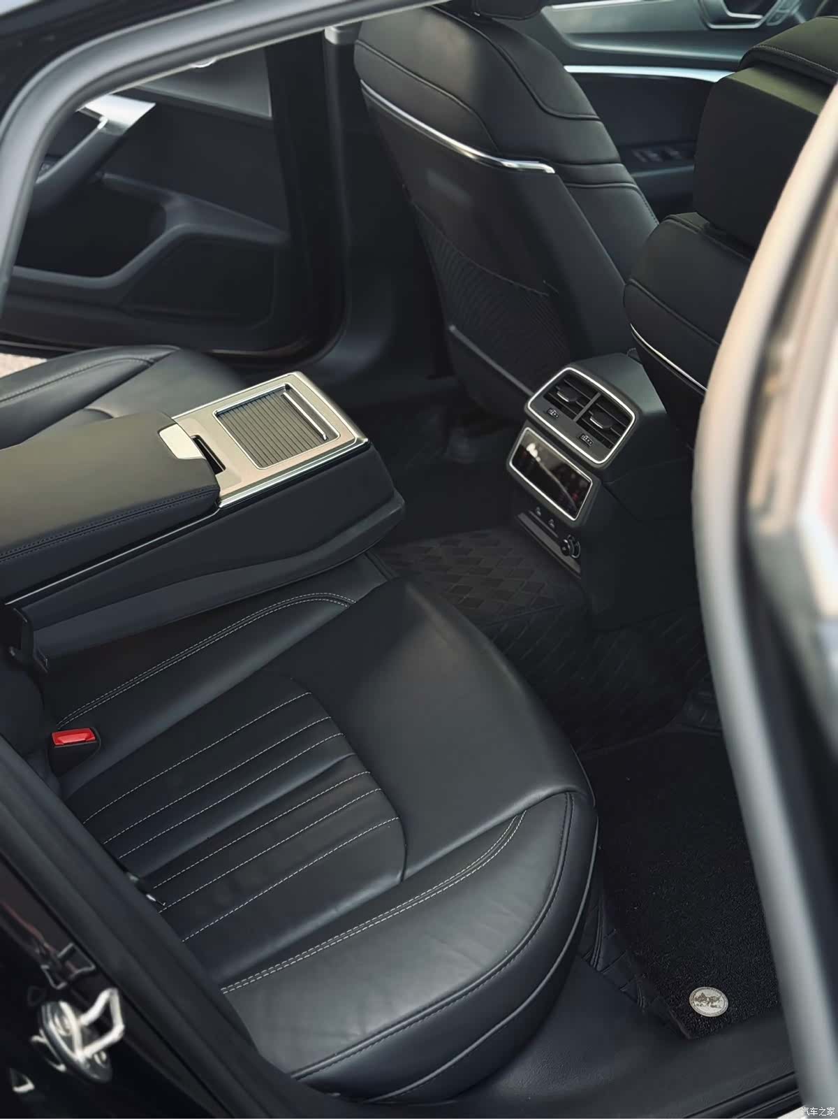 Audi A6L, 2024 16