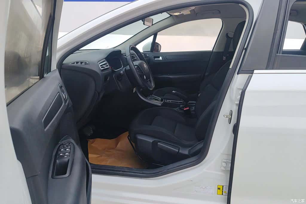 Citroen C4, 2018 9