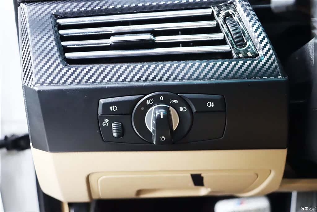 BMW 5 Series, 2010 15