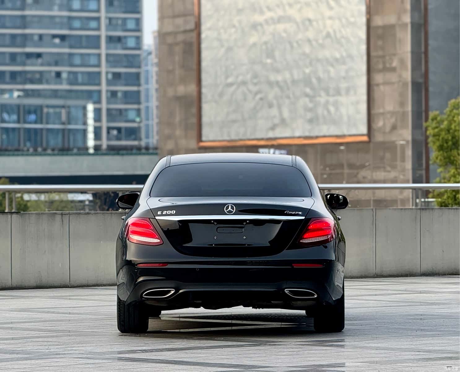 Mercedes-Benz E-Class, 2017 4