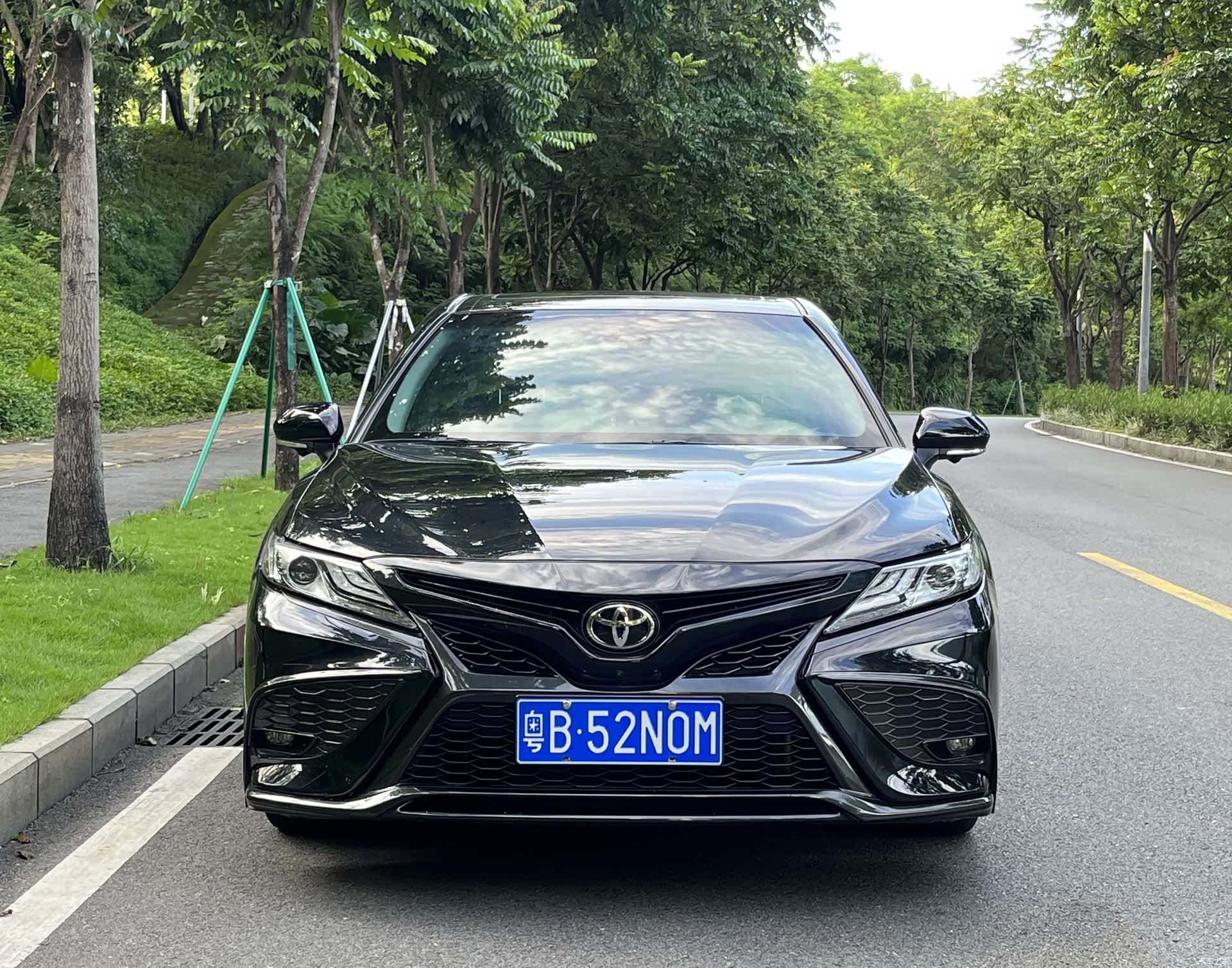 Toyota Camry, 2023 2