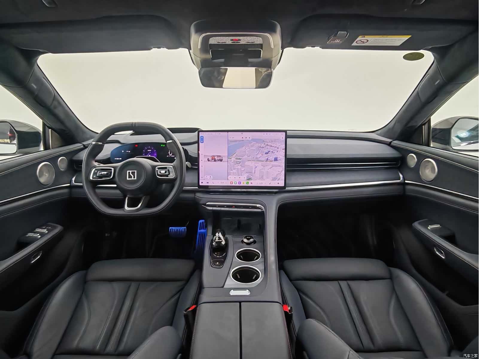 Zeekr 001, 2025 9
