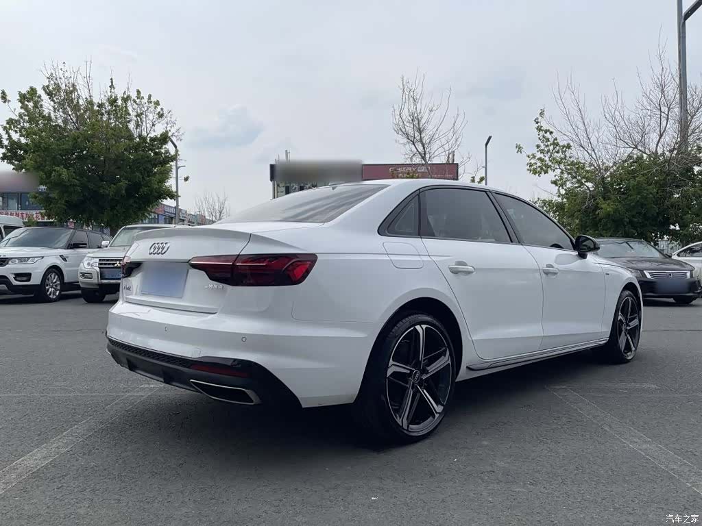 Audi A4L, 2025 9