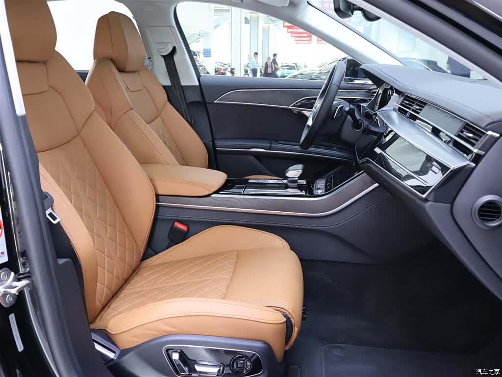 Audi A8L, 2023 21