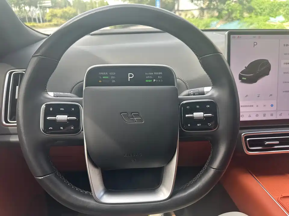 Li Auto Ideal L8