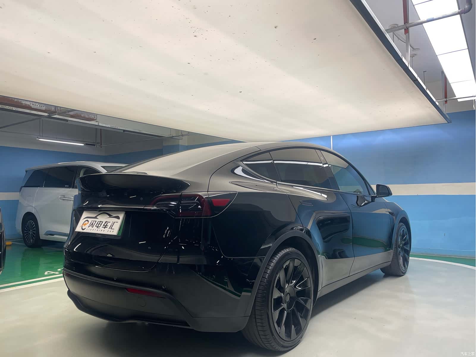 Tesla Model Y, 2021 6