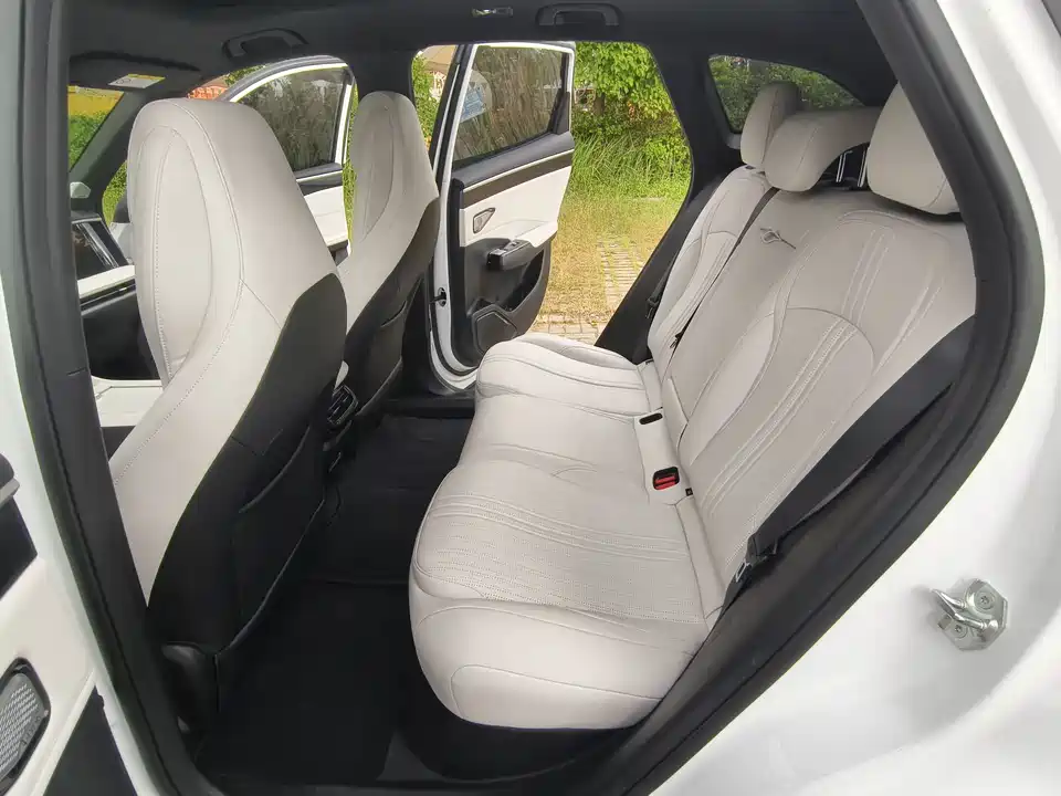 Geely Galaxy Galaxy L7