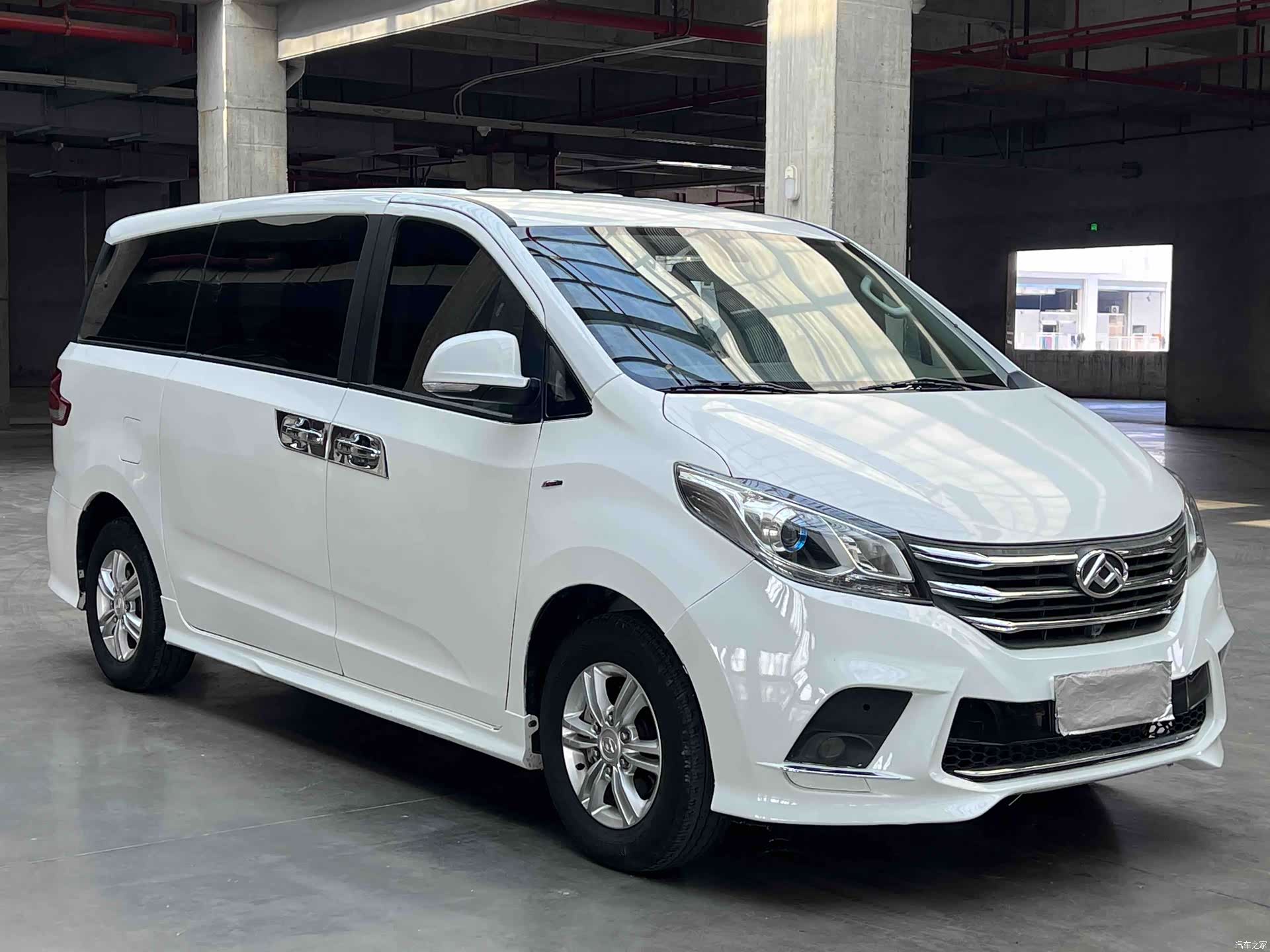 Maxus G10