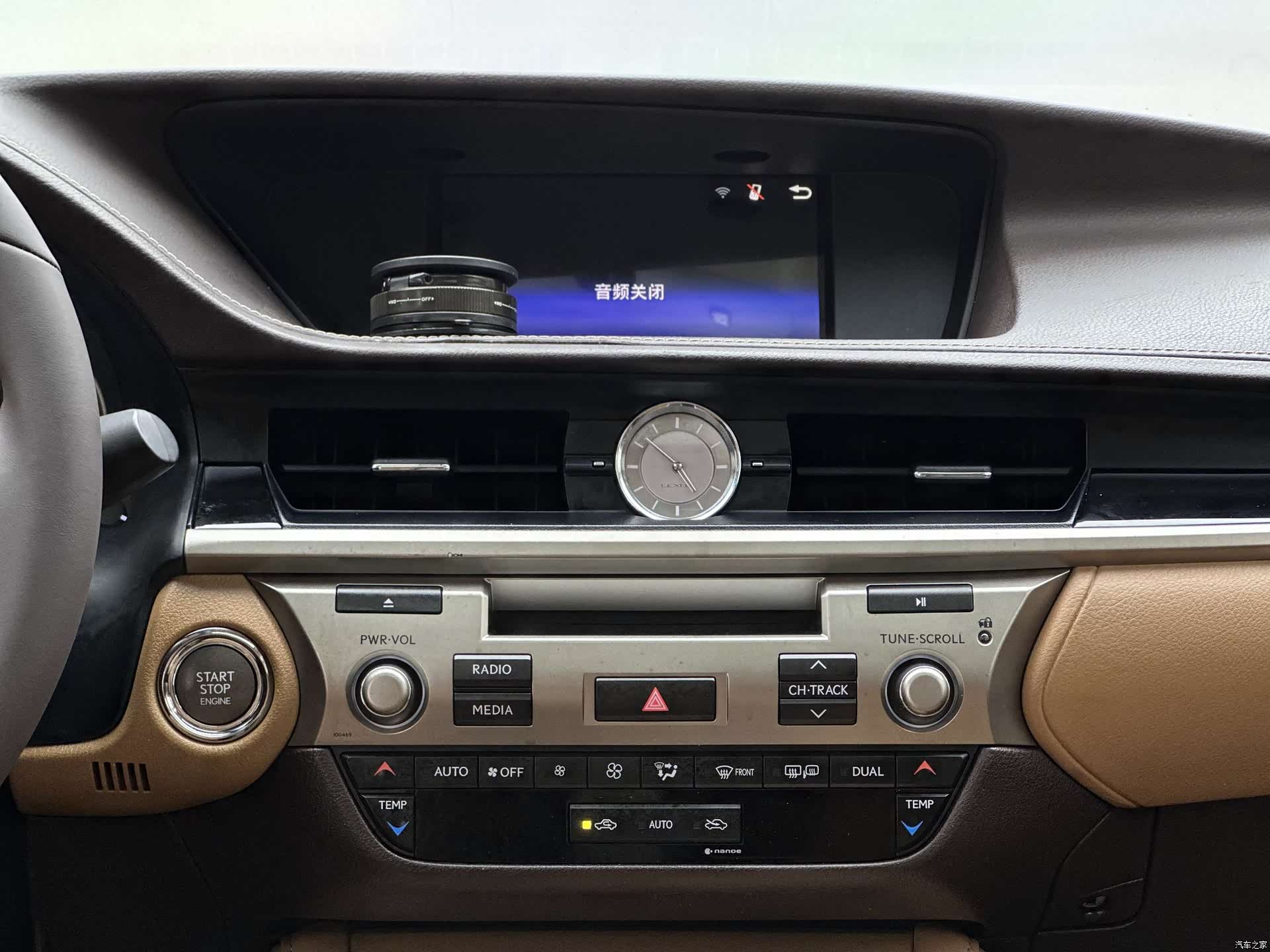 Lexus ES, 2016 17