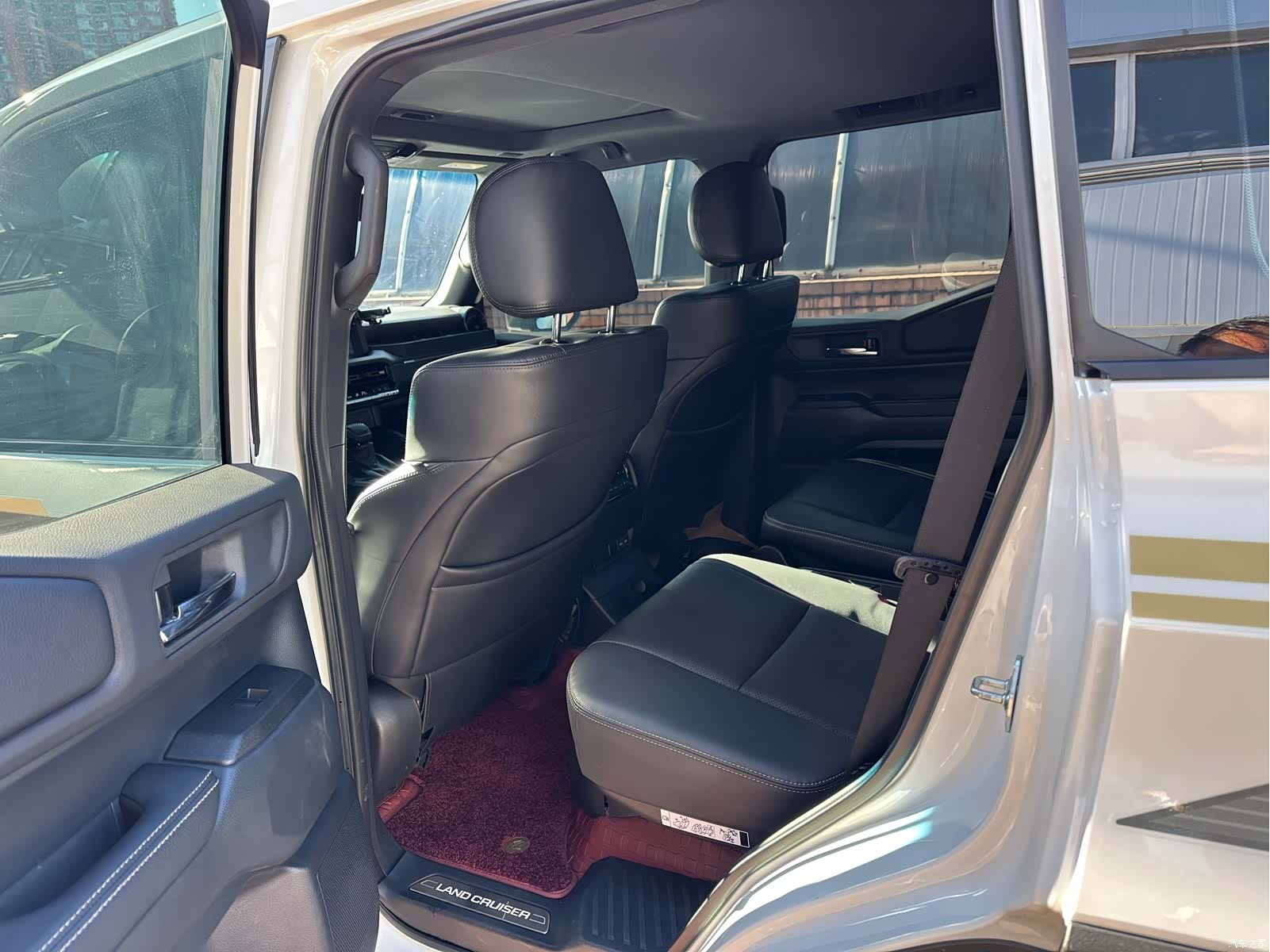 Toyota Prado, 2025 13