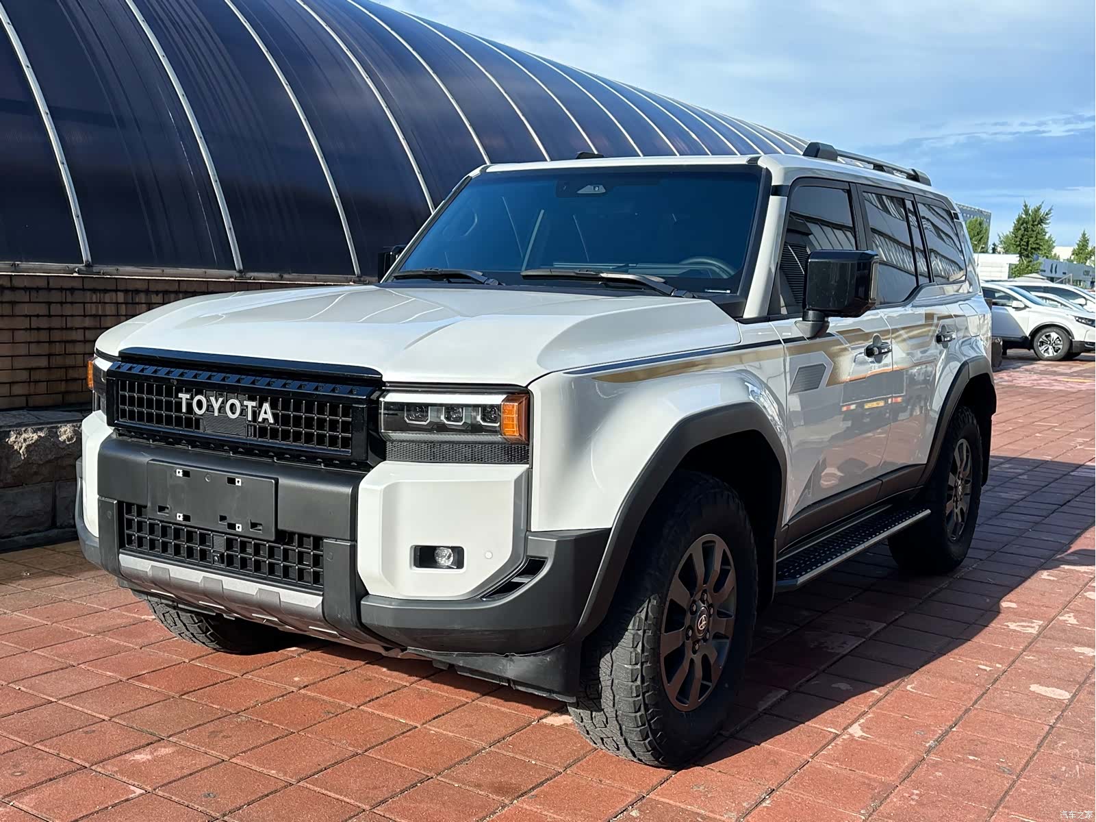 Toyota Prado, 2025 1