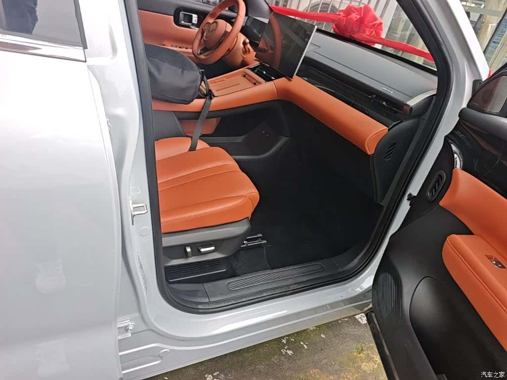 Wuling Starlight, 2026 11