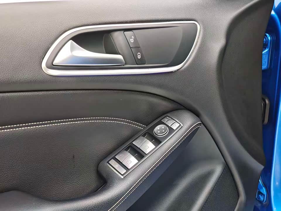 Mercedes-Benz Class B